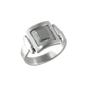 Bague Astrée carré small tout en or