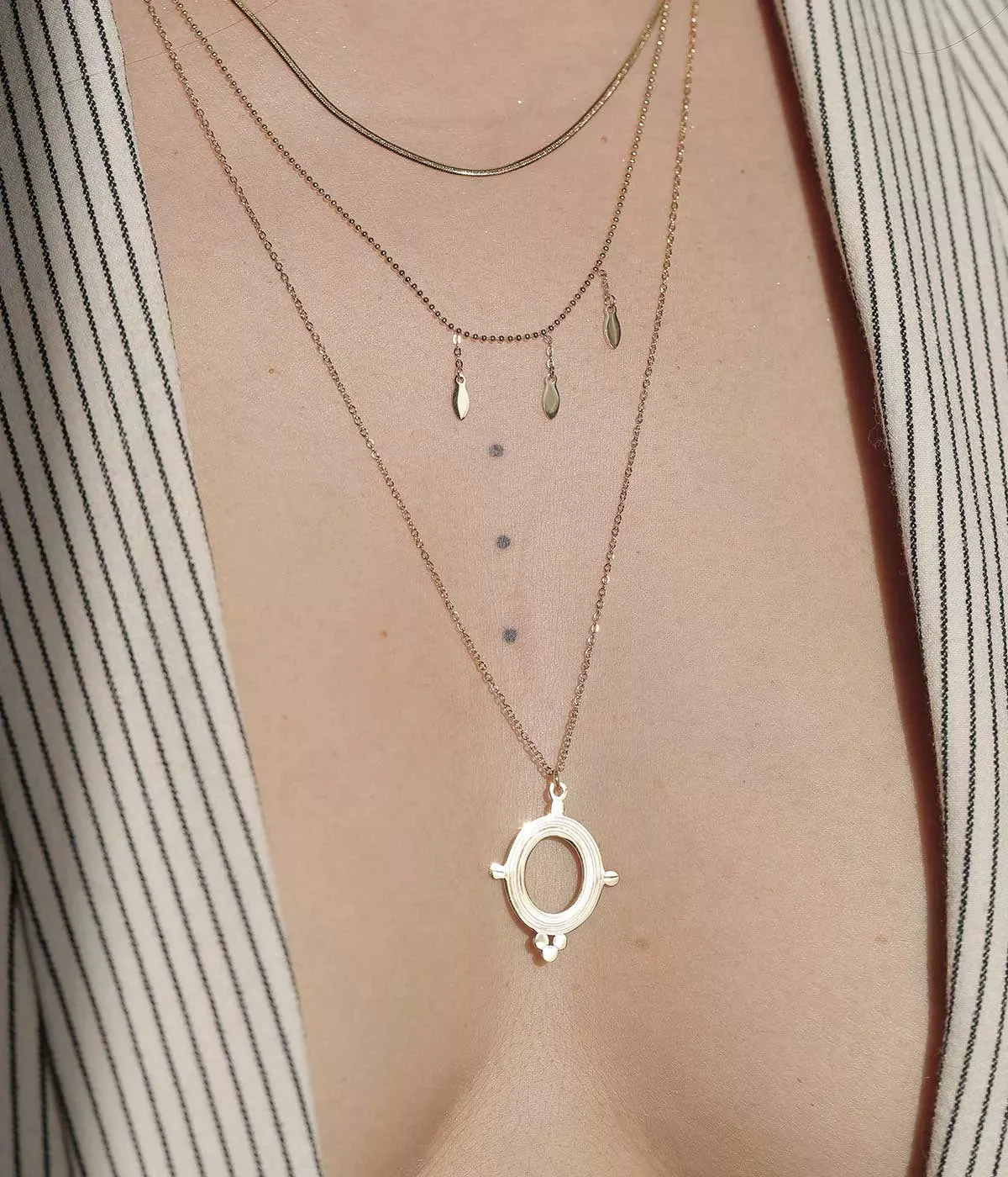 Collier Symi (Acier doré) – Image 2