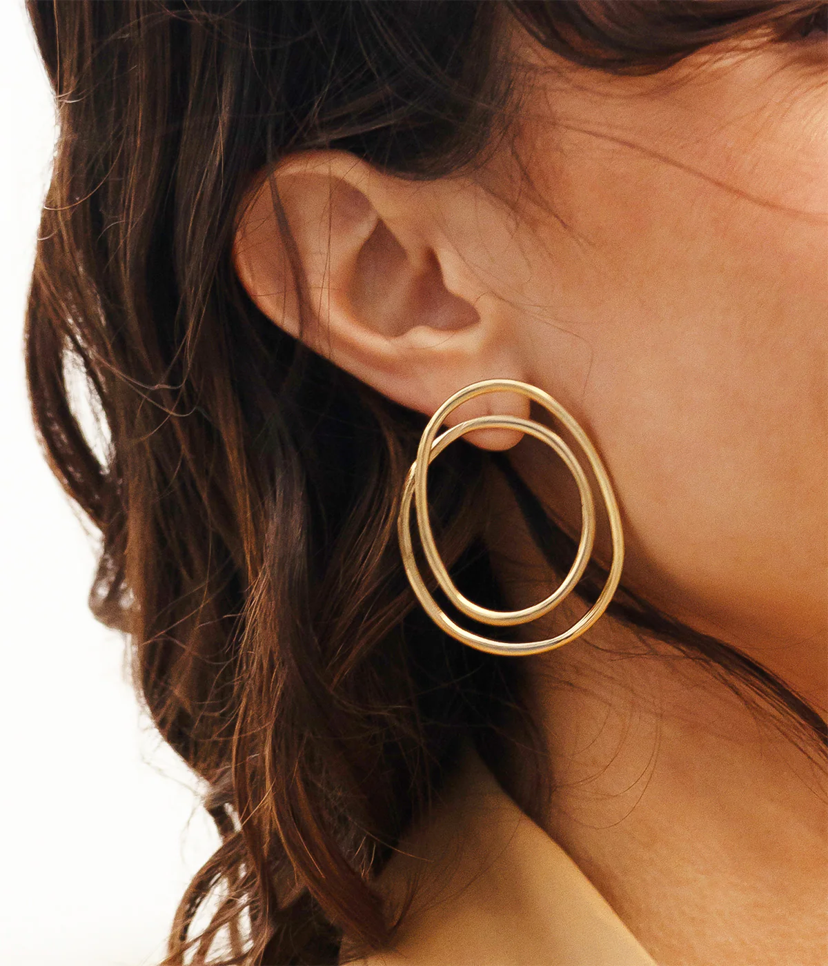 Boucles d'oreilles Vasia (Acier doré) – Image 2