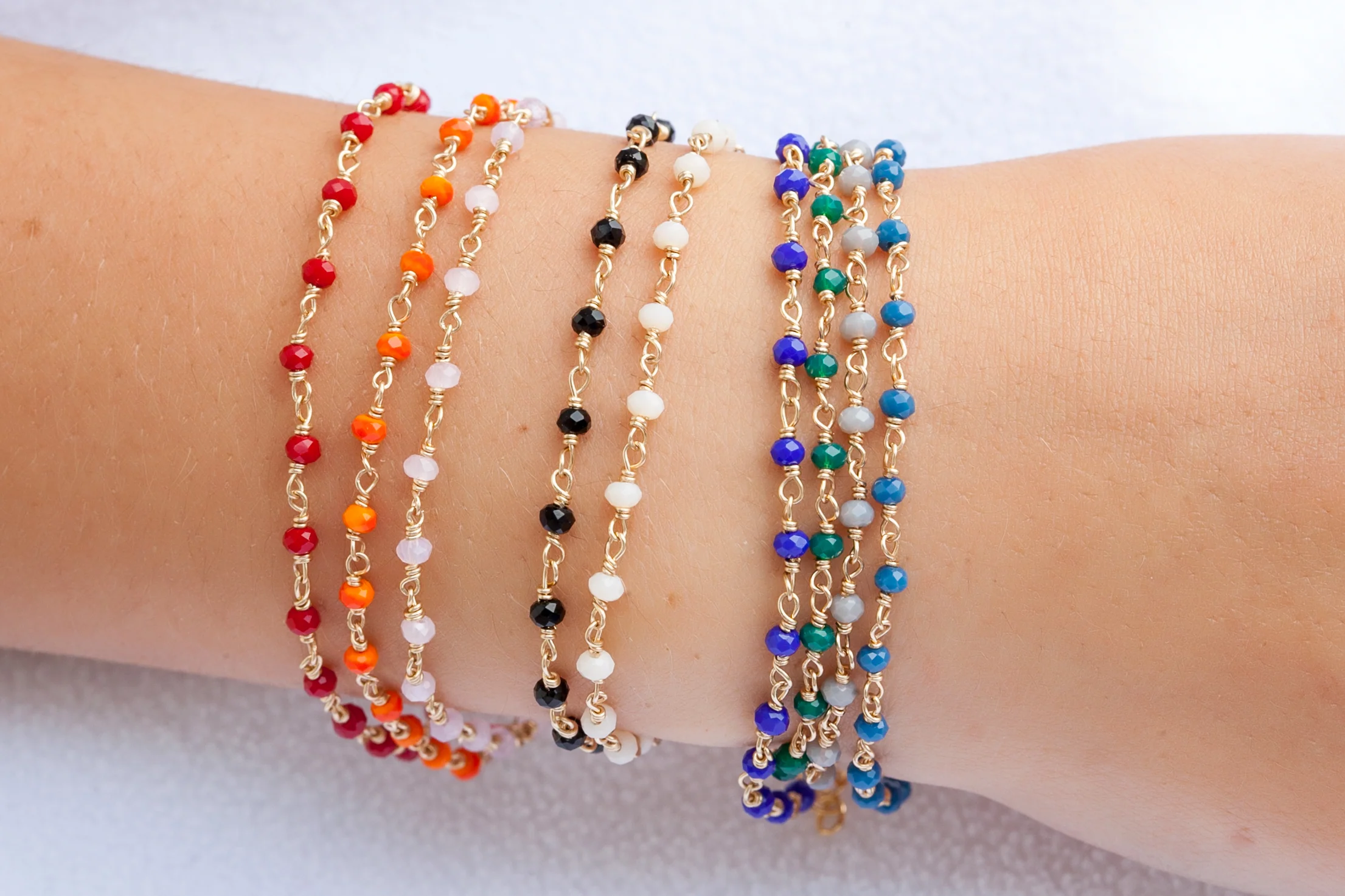 Bracelet chapelet coloré plaqué or